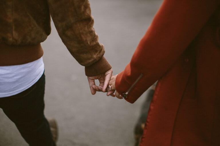 You’ve Decided to Work with an Emotionally Focused Therapist for Couples. Here’s What You Need to Know. 1 engaged couple hold hands