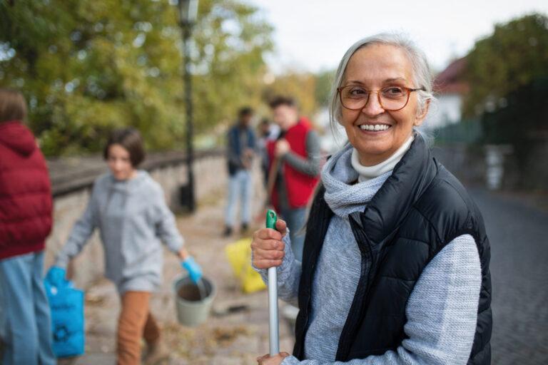 Building Resilient Bonds: How EFT Strengthens Community Connections 5 stronger community