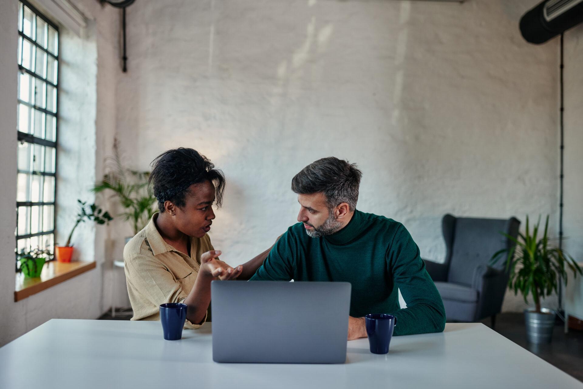 Couple getting help via online therapy a married couple doing online therapy with Relationship Counselors in Reno