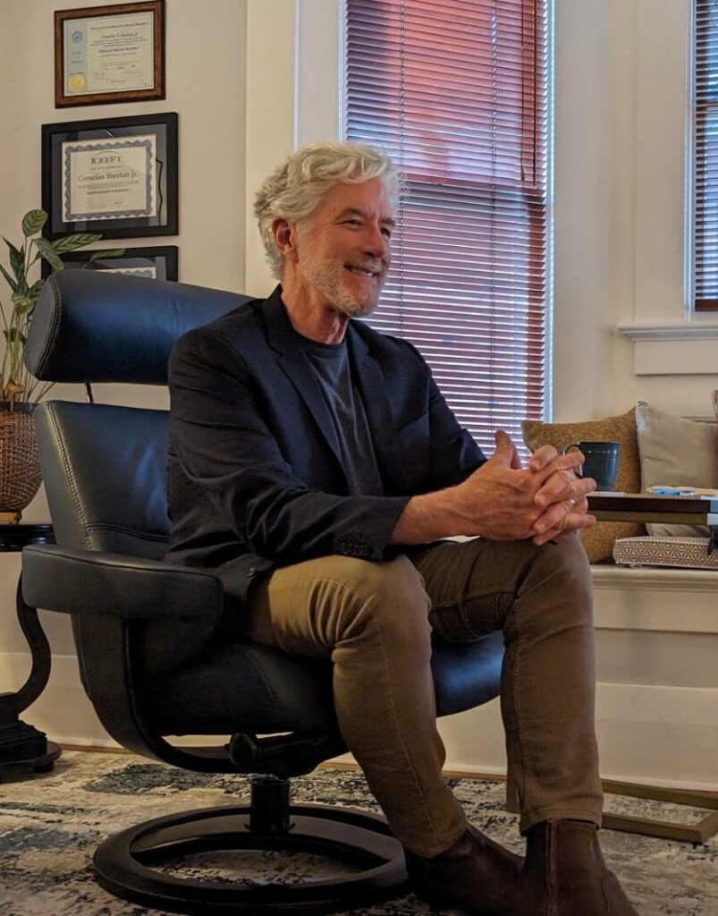 FAQs 1 Cornelius Sheehan, LCSW, seated. Therapist in Reno. Answers to relationship counseling FAQs.