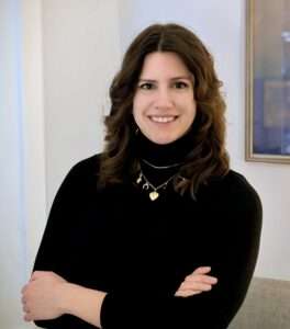 Meet Maddie Huntley, CSW-I, Therapist in Reno 1 Maddie Huntley CSW-I - Affordable Therapist in Reno NV - Individual and Relationship Counseling Associates