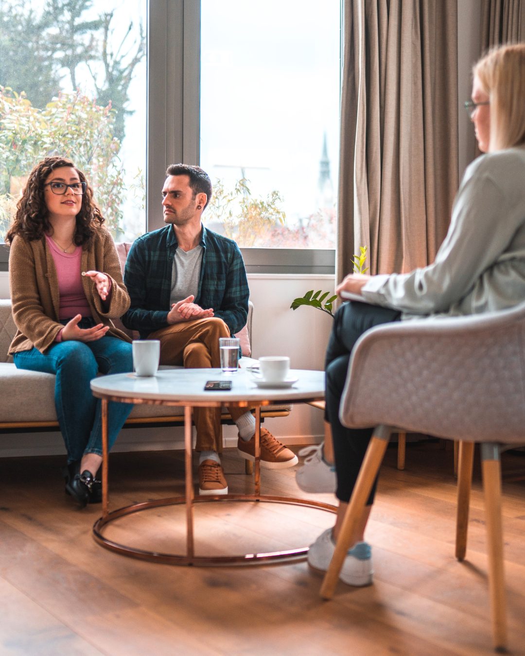 Couple Counseling & Marriage Therapy 12 Couple in a therapy session in Reno