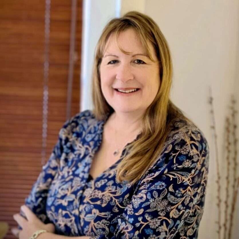 Gina Bemis, LCSW is a therapist in Reno doing EMDR and EFT couple counseling in Reno